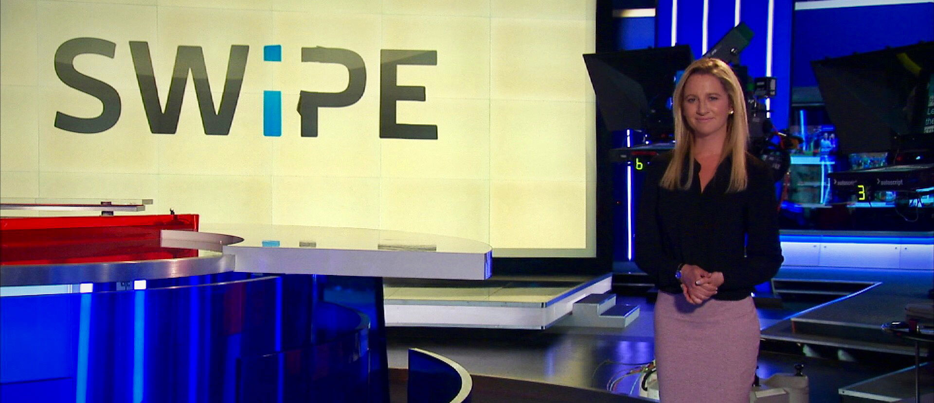 Angela Barnes presenting Swipe