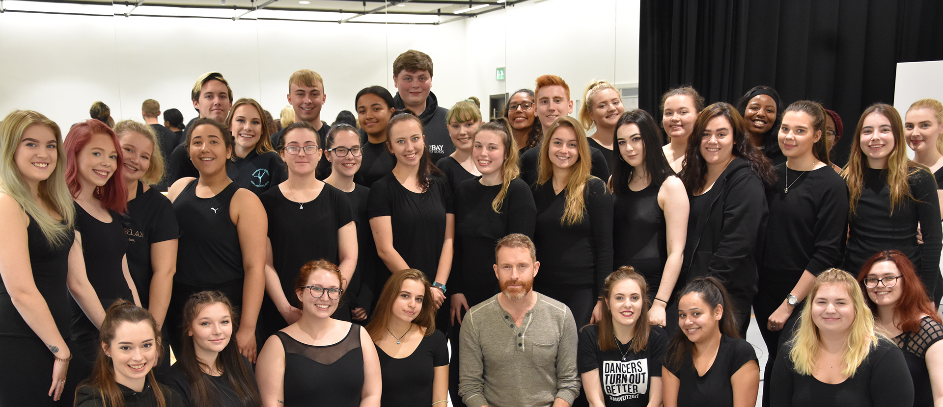 Picture of Earl Carpenter during a workshop with Solent students