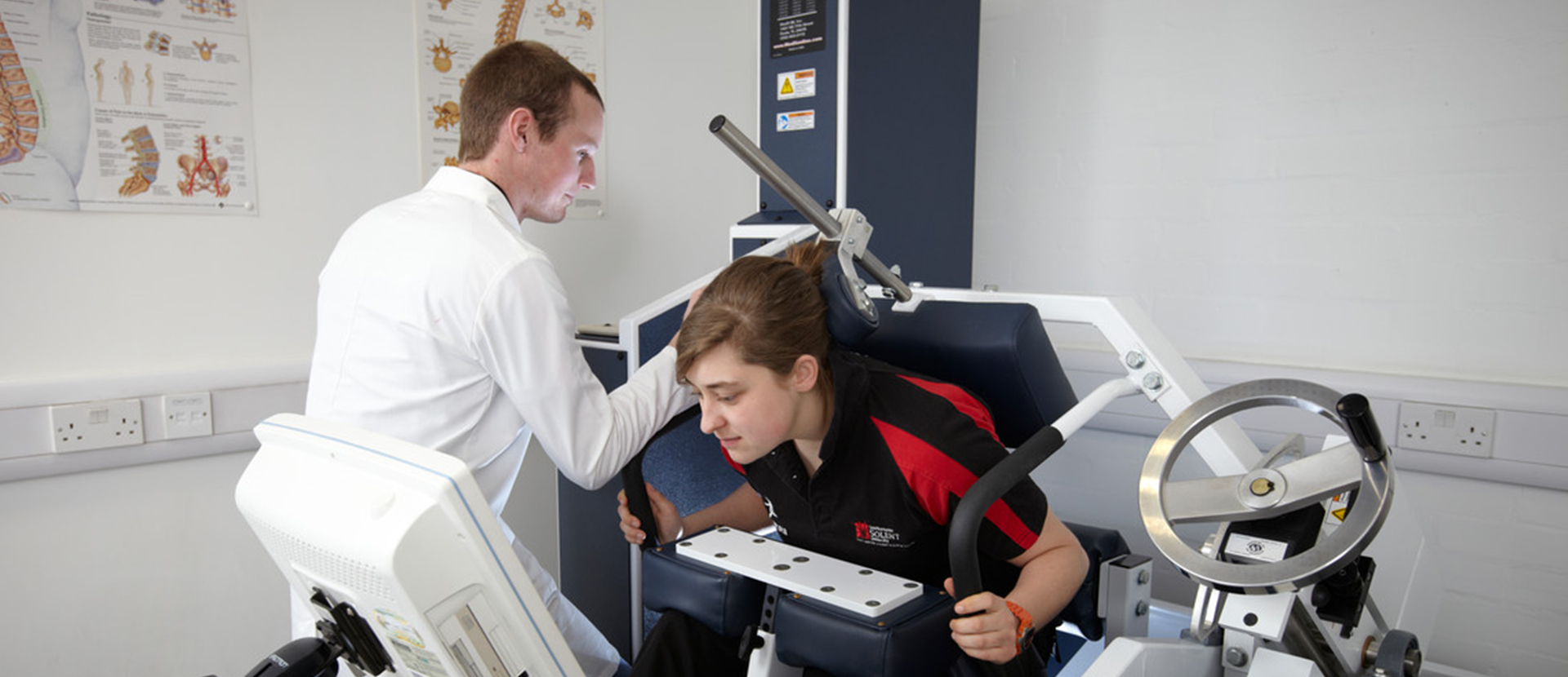 Dr James Steele with a student in the physiology lab