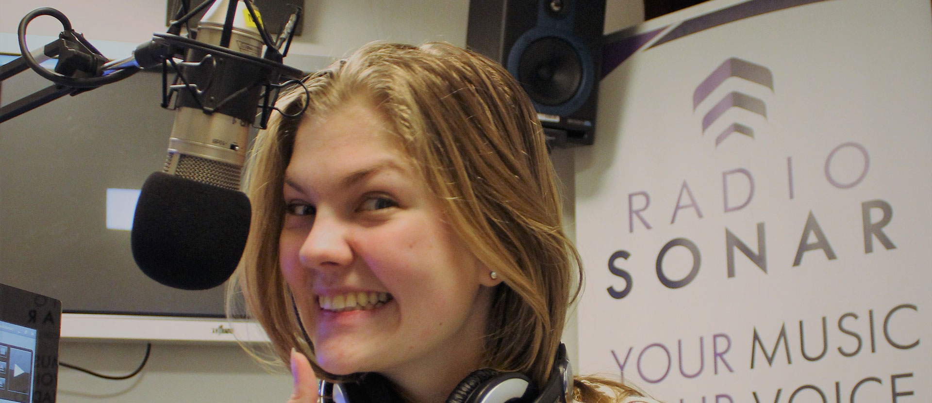 Veronika Zapletalova presenting her radio show, Interstyle