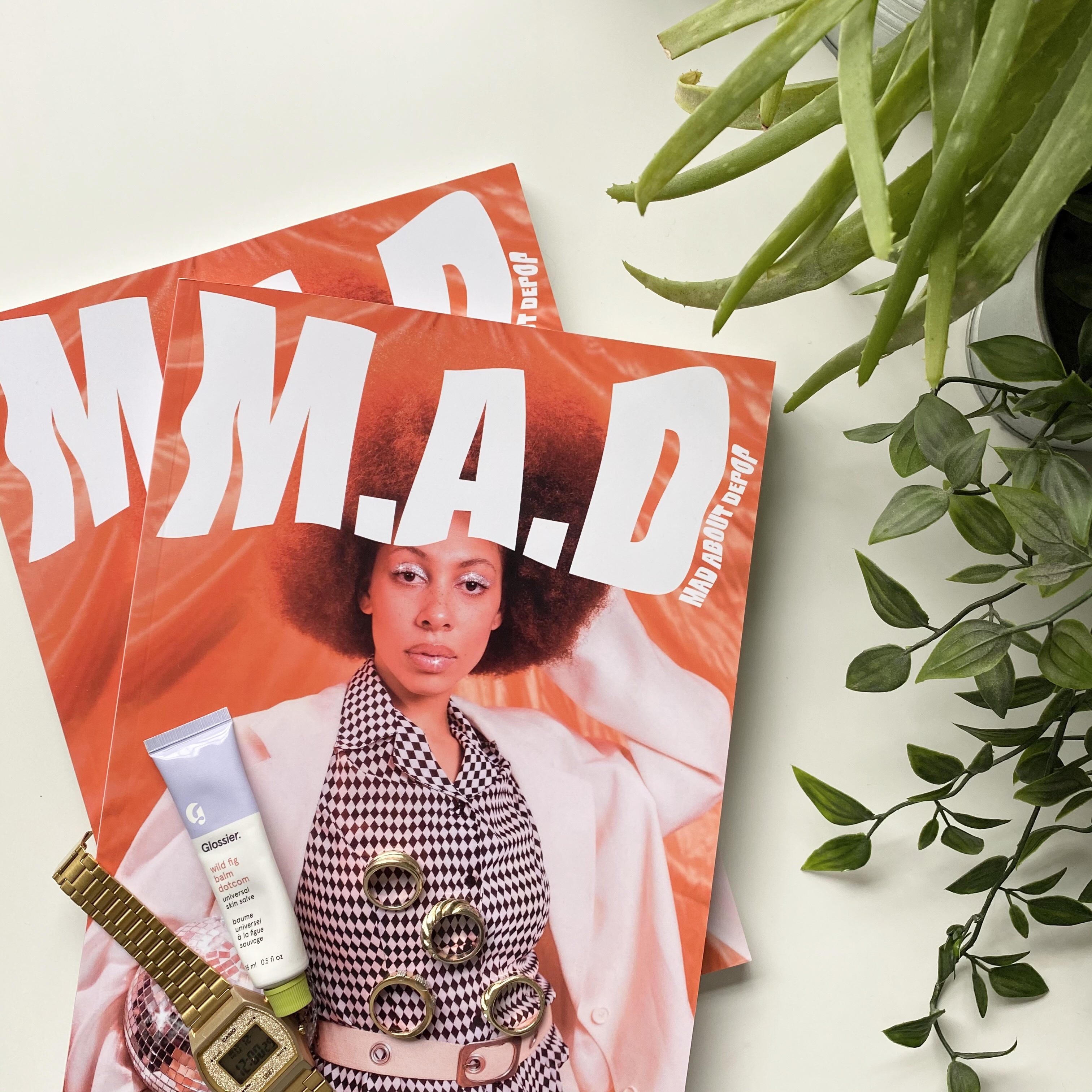 Picture shows cover of Mad about Doin' magazine