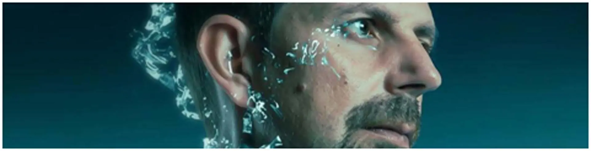 This design matches the artist's name “Aigua” which translates to water in Catalan.