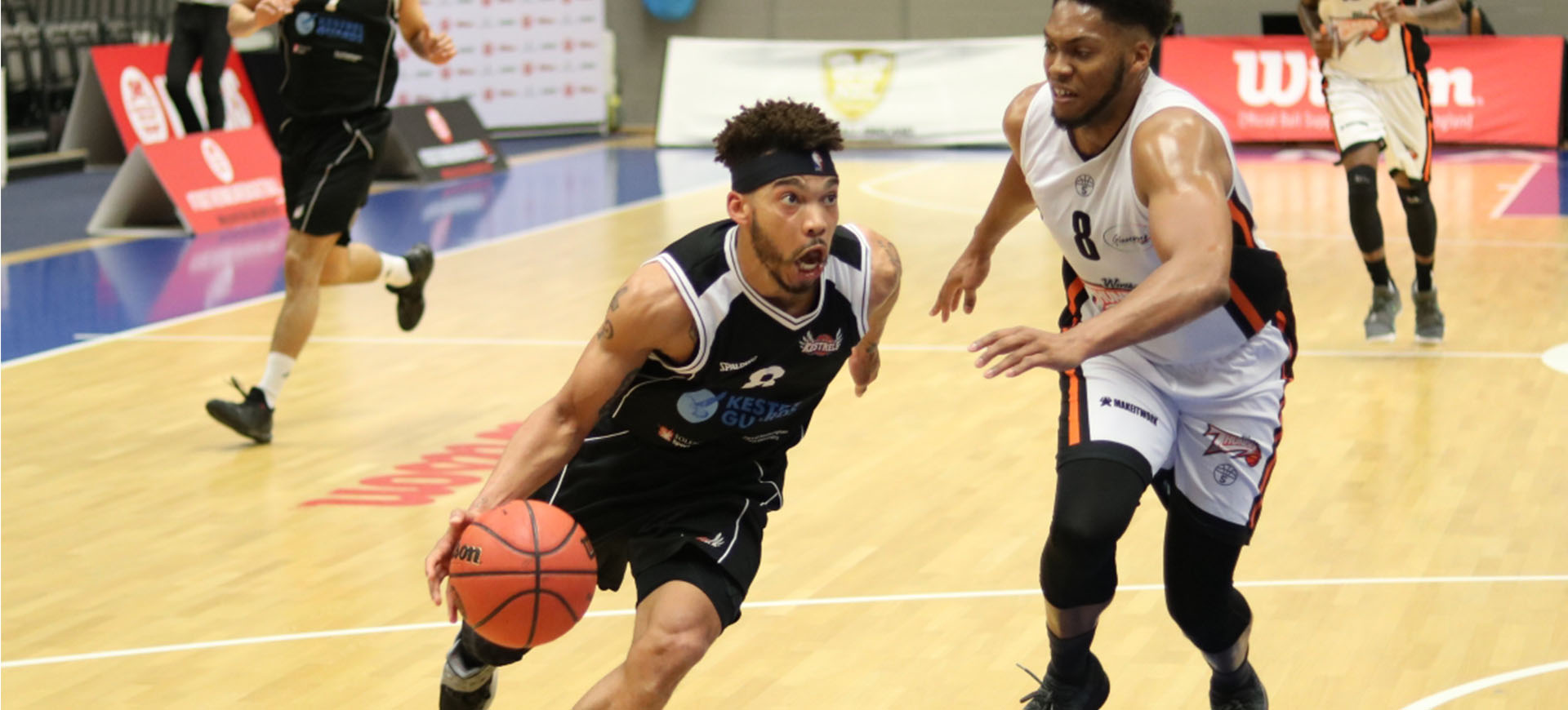 Solent Kestrels basketball team