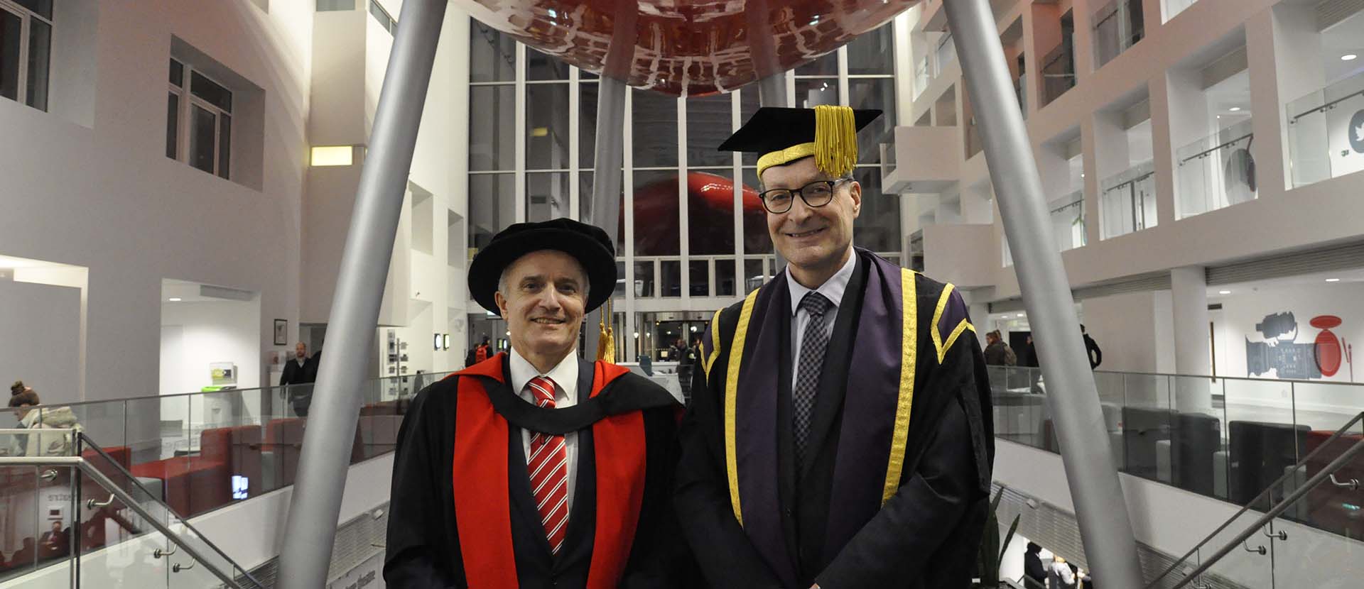 Professor Mike Wilkinson and Vice-Chancellor Graham Baldwin