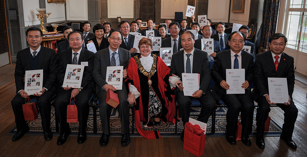 NAEA delegation and mayor