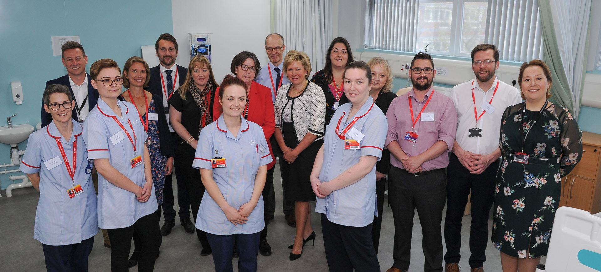 Chief Nurse for Health Education England, Professor Lisa Bayliss-Pratt and students