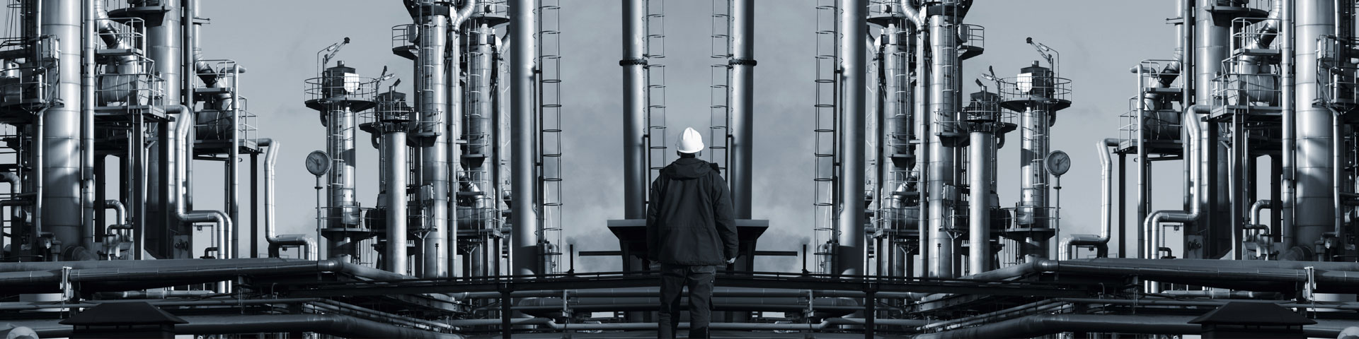 Image of fossil fuel refinery