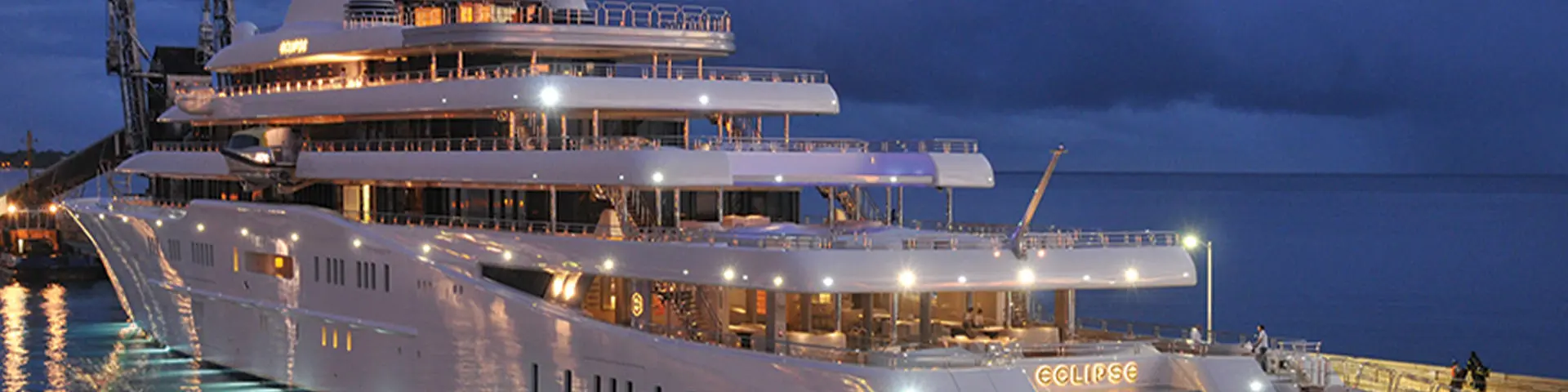 superyacht-banne
