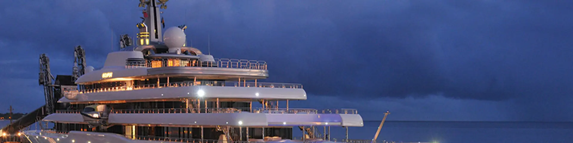 superyacht-banne