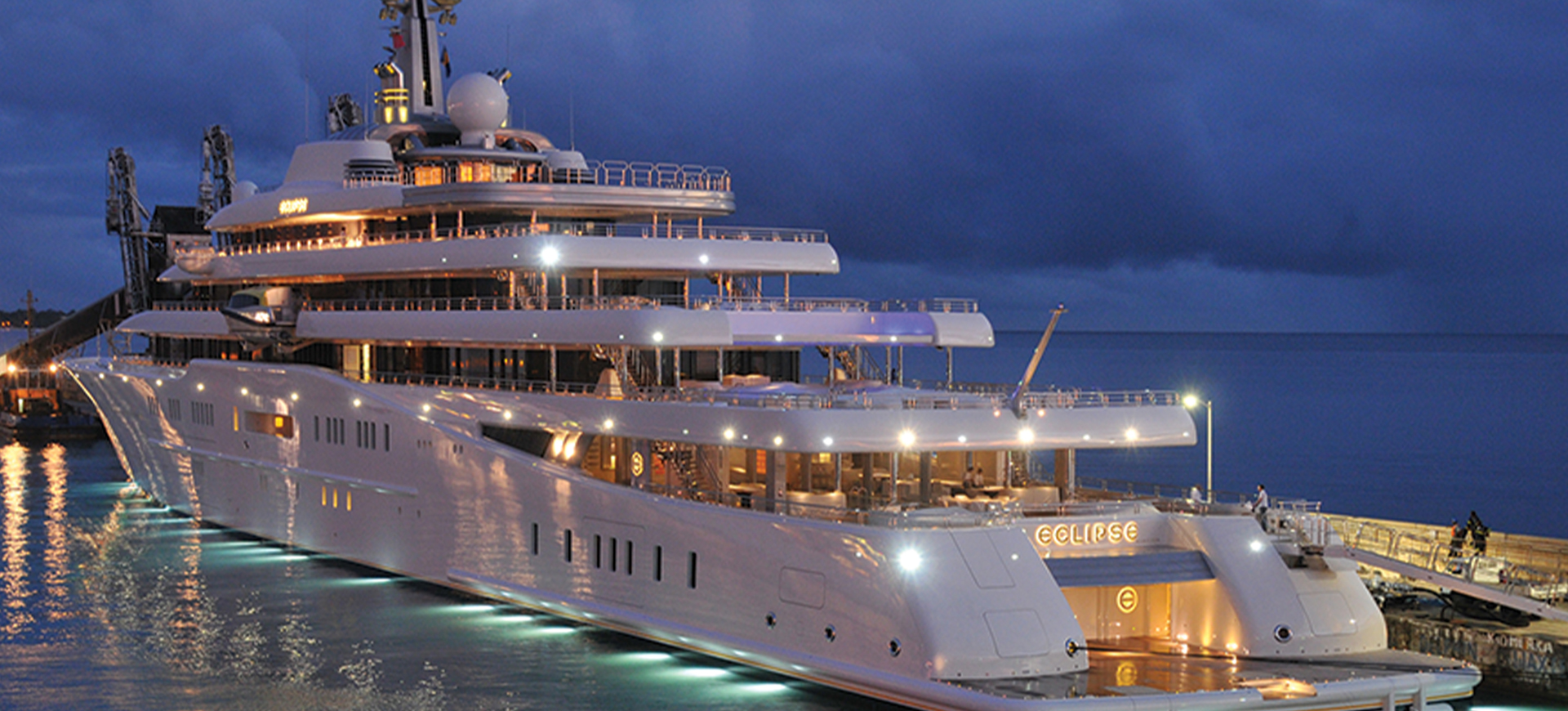 superyacht Eclipse