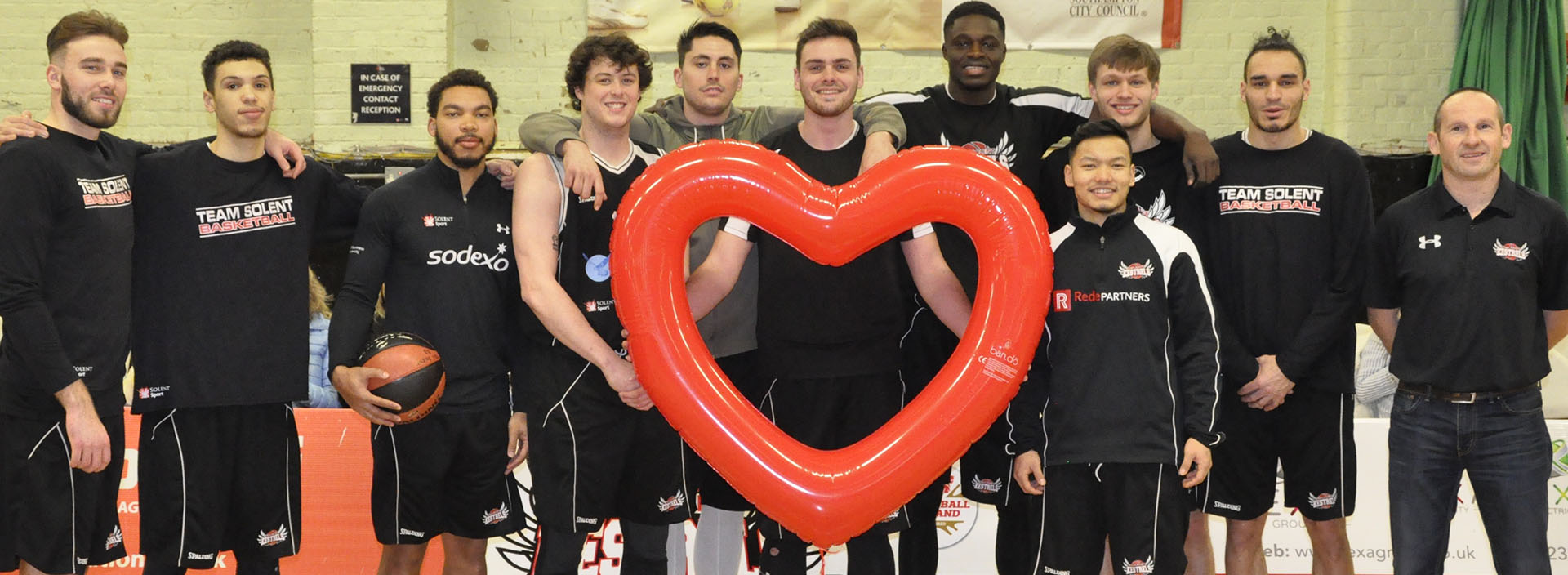Team Solent men’s 1st basketball team