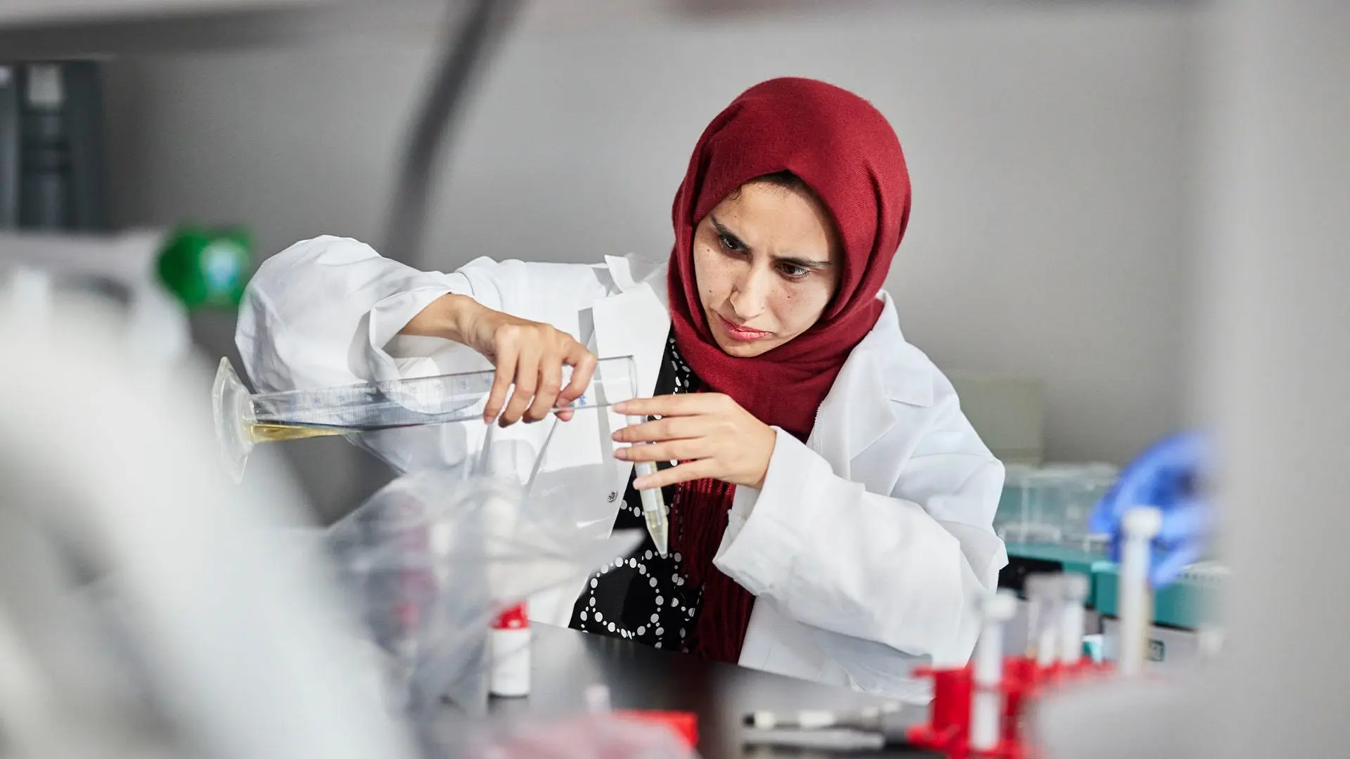 Student working in Biomedical Science lab