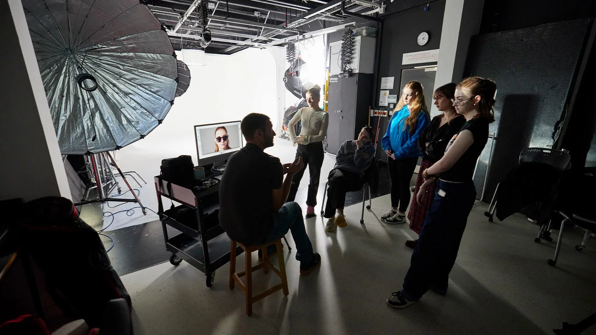 Students wokting in the cove photography studio
