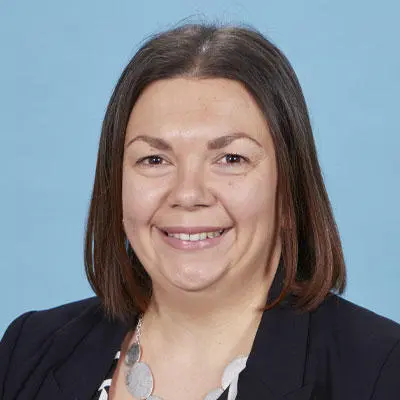 Beth Topazio, Staff Governor