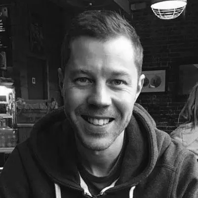 Headshot of Dan Scutt