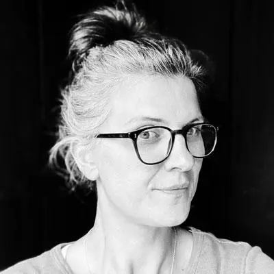 Headshot of Ellie Kilburn