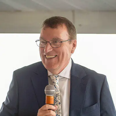 Headshot of Geoff Glover