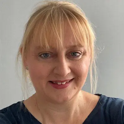 Headshot of Karen Hawksworth