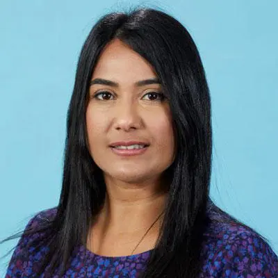 Headshot of Noreen Biddle Shah