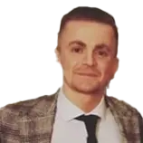 Headshot of Luke Resoun