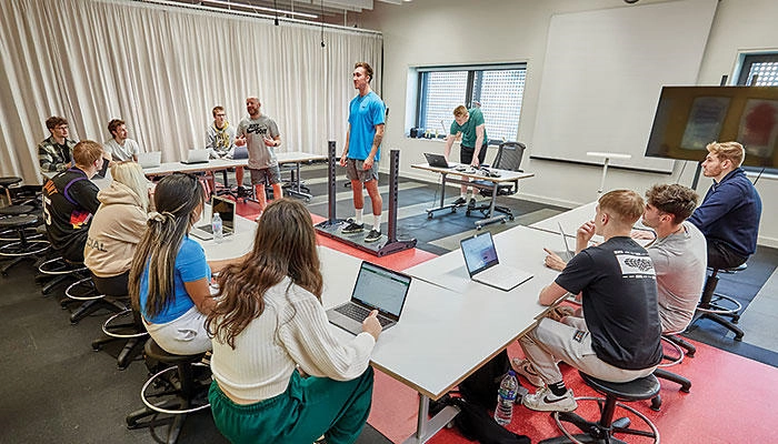 Sport science students in the lab