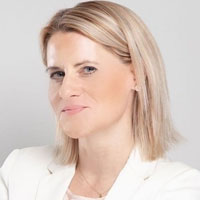 Headshot of Pauline Traetto