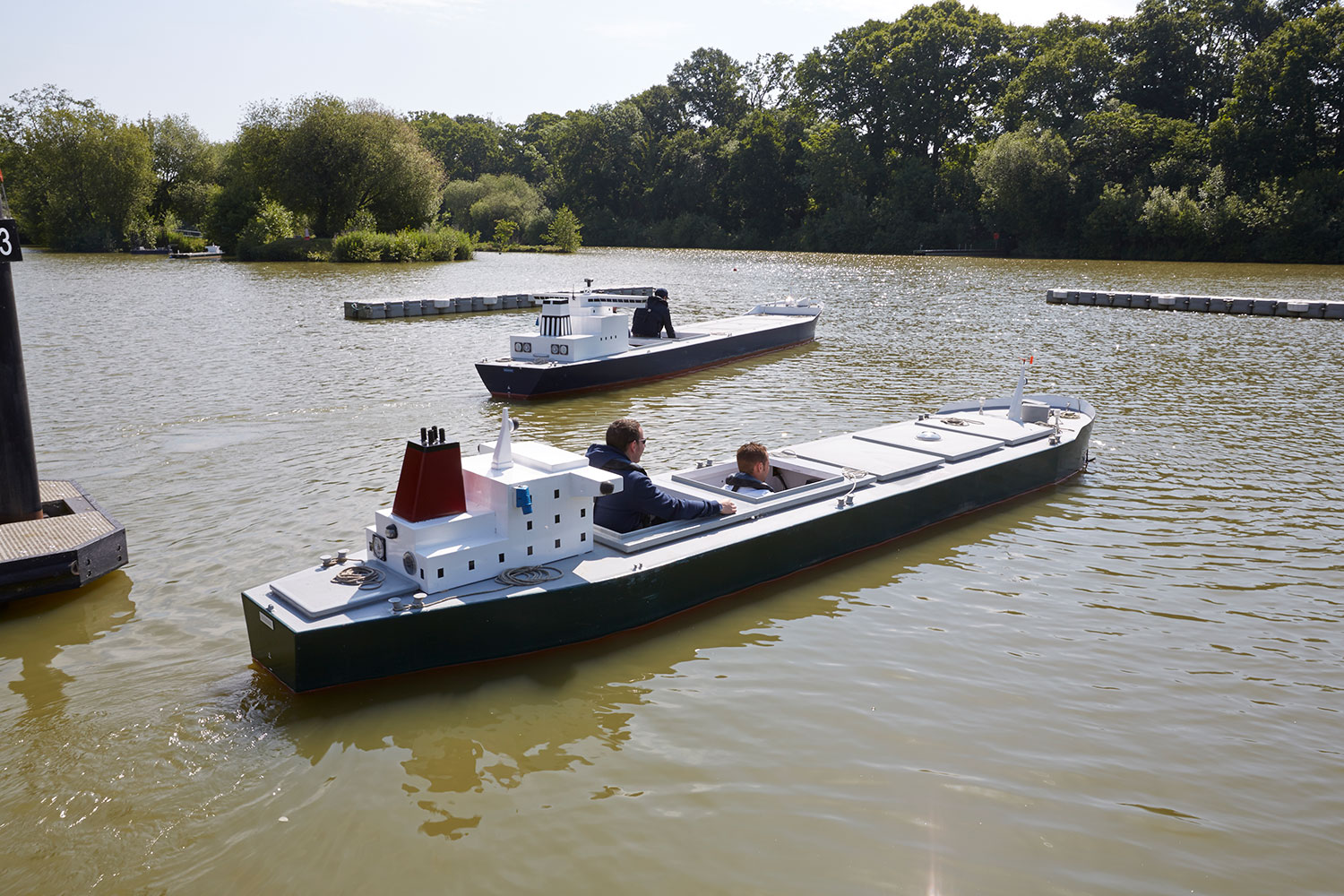 Ship handling centre